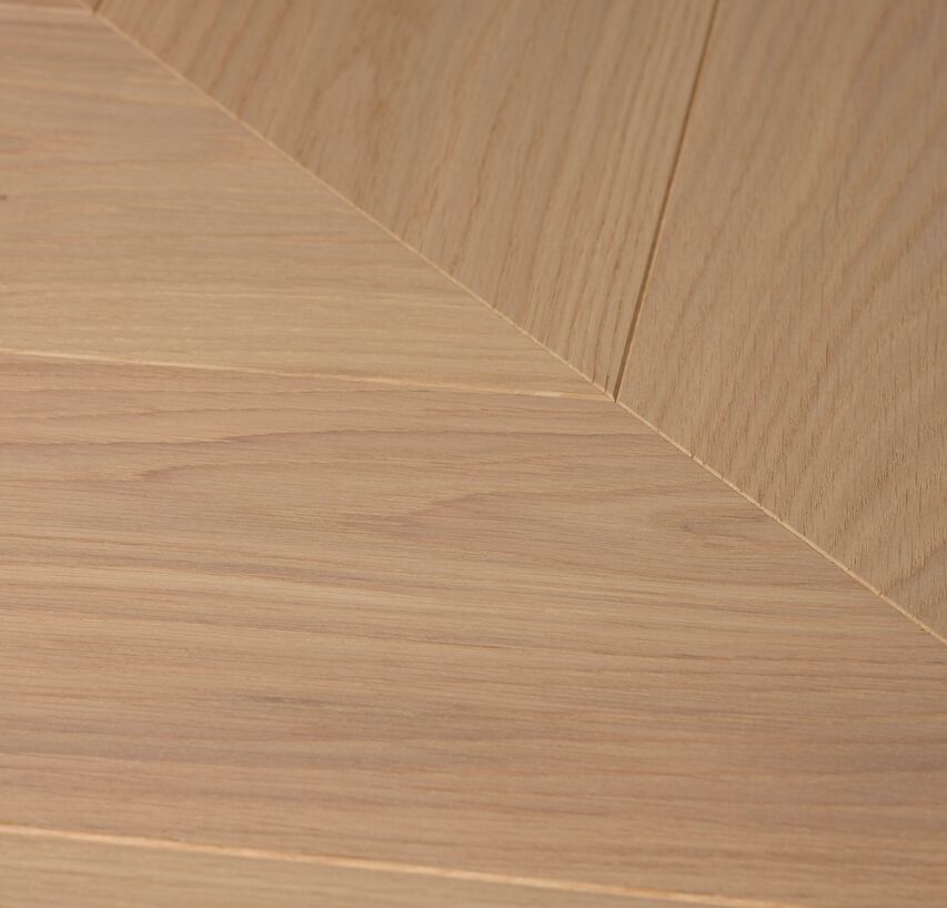 OAK Clear Chevron 45° brushed white oil