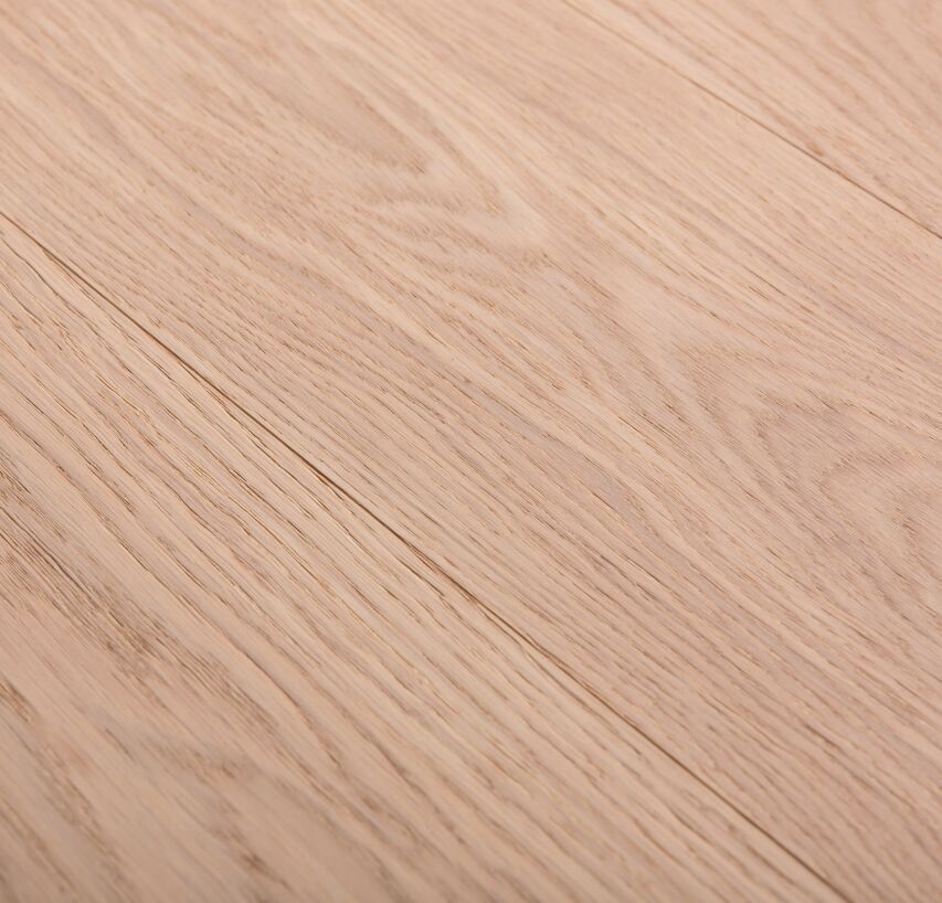 OAK Clear Wide-Plank heavily brushed white oil