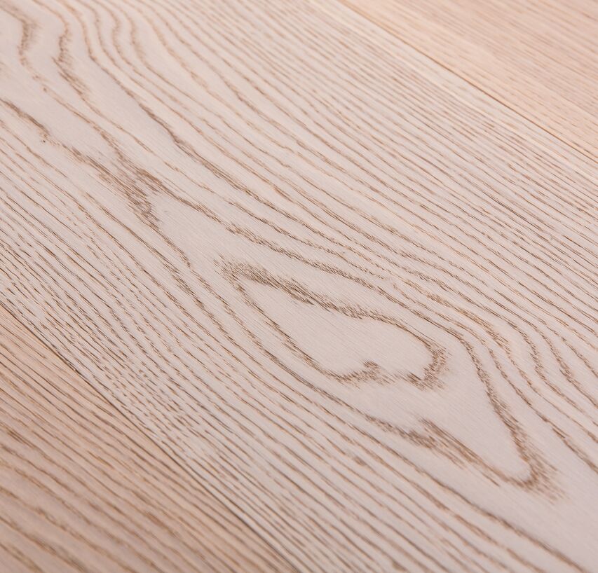 OAK Clear heavily brushed extreme white oil