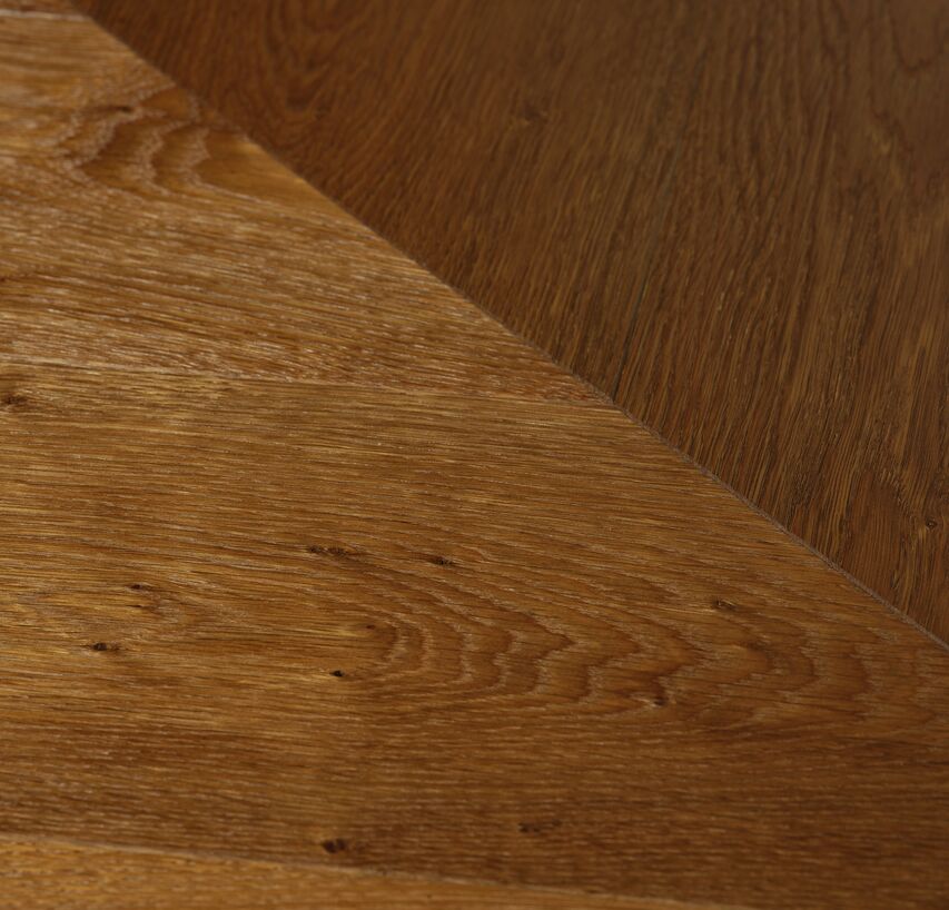 OAK Vulcano Medium Chevron 45° brushed natural oil