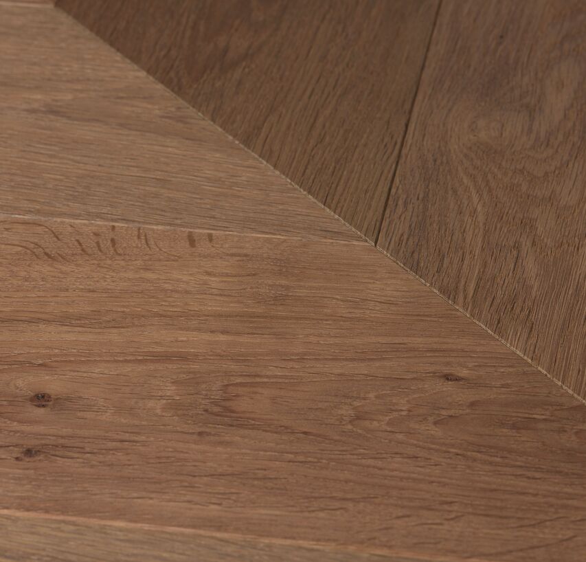 OAK Vulcano Medium Chevron 45° brushed white oil