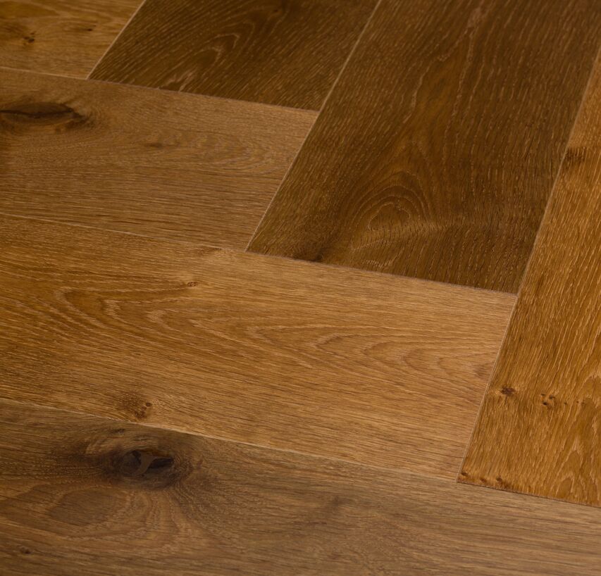 OAK Vulcano Medium Herringbone 90 brushed natural oil